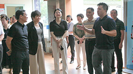 贵港市人大领导到平南同安骨科医院开展医疗保障工作调研